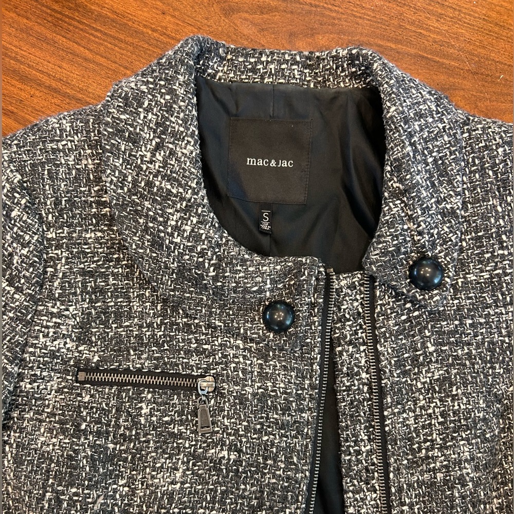 Mac & Jac Tweed Blazer - Picture 3 of 10